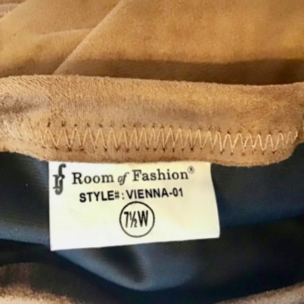 NWT~Women’s Room of Fashion Stretchy Over the Knee Sock Boots~Brown~Size 71/2W - Picture 10 of 10
